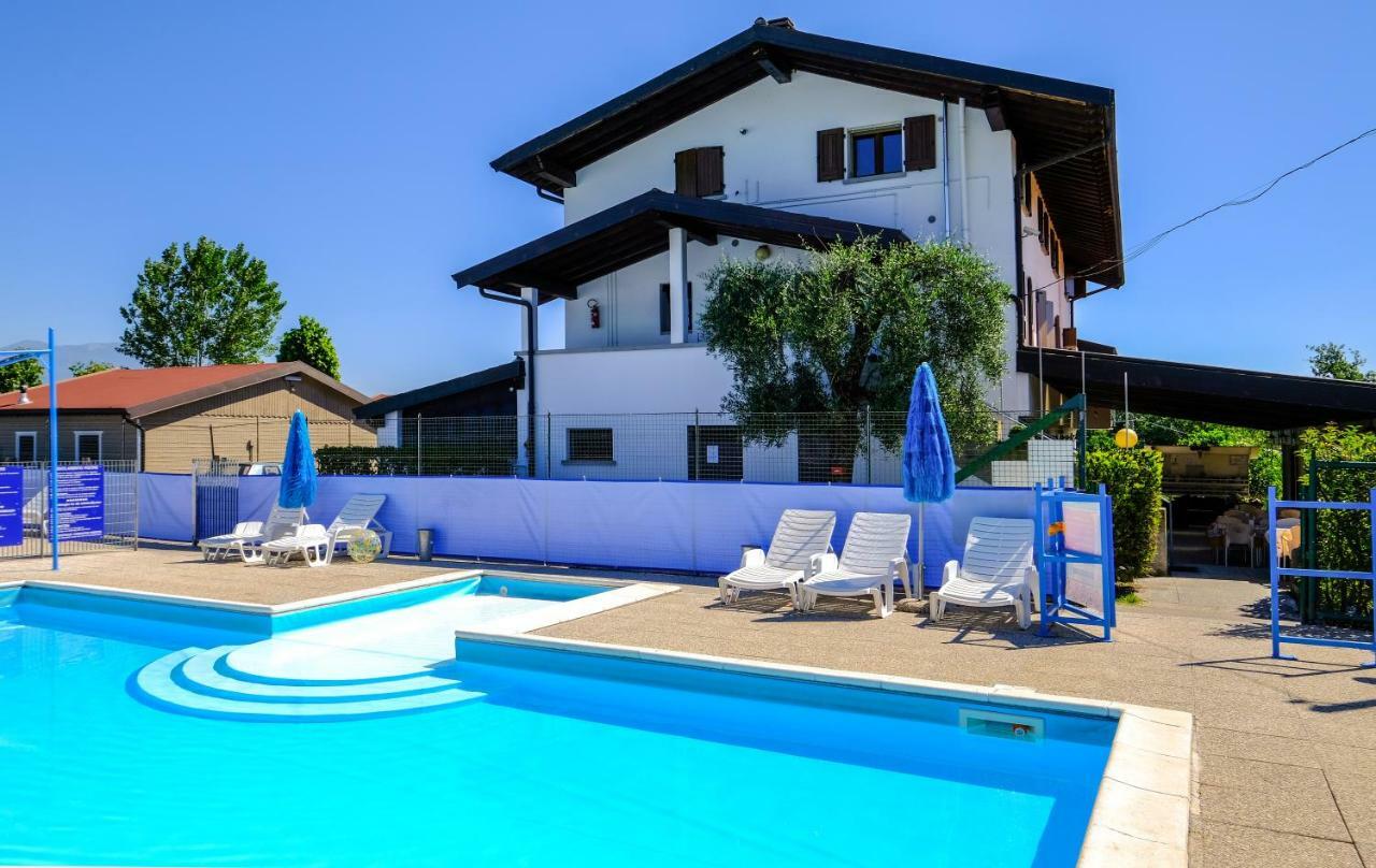 فندق كامبيجيو تريفيساجو Moniga del Garda المظهر الخارجي الصورة